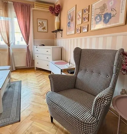 Appartement Middle Of The 2